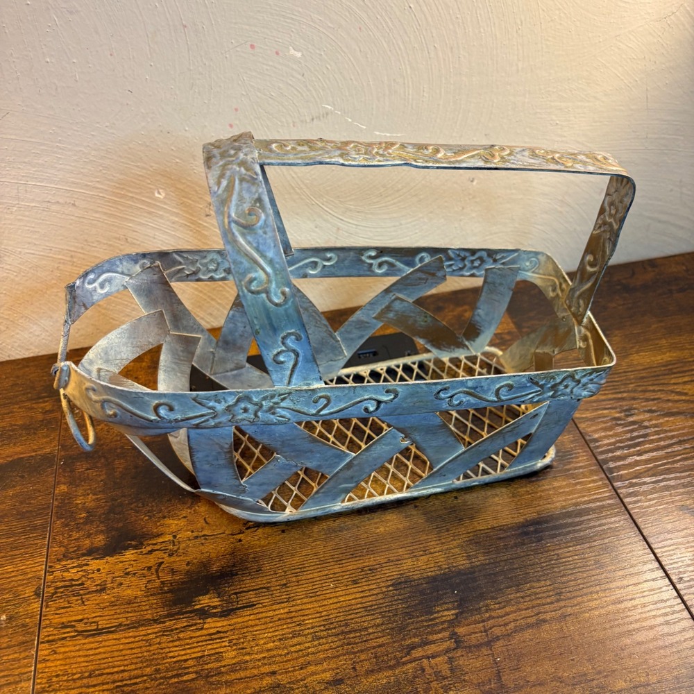 Vintage Rustic Metal Wine Bottle Cradle Holder Copper Patina Floral Scroll Caddy
